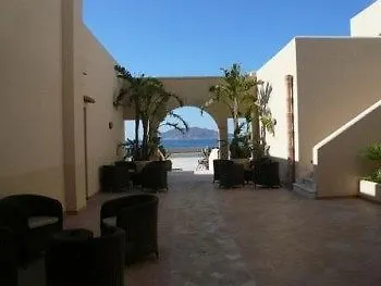 Tempo Di Mare Hotell Favignana 4*,